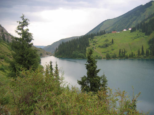 Озеро Кольсай